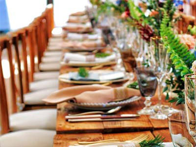 A dining table at a banquet